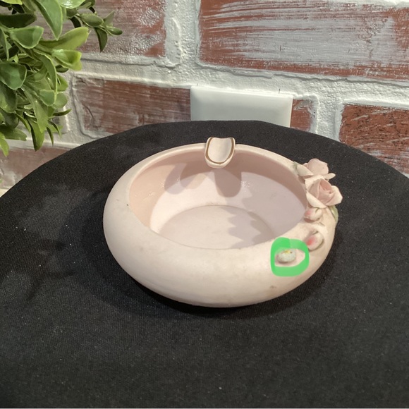 Vintage Lefton China USA Ceramic Crafted Cigarette Ashtray - Collectible - Picture 4 of 9